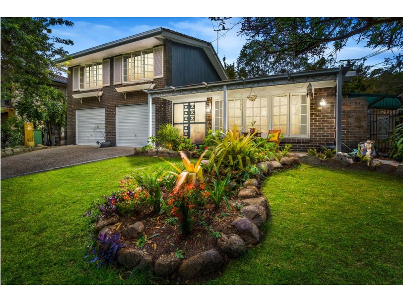 42 Tarnook Drive, Ferny Hills QLD 4055