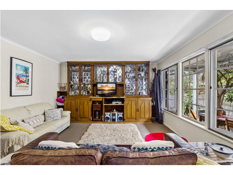42 Tarnook Drive, Ferny Hills QLD 4055