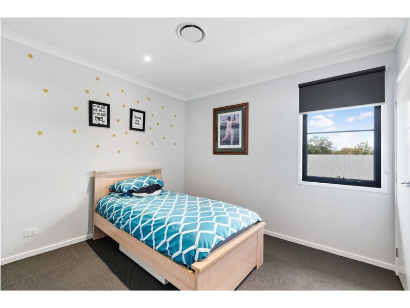 31 Stay Street, Ferny Grove QLD 4055