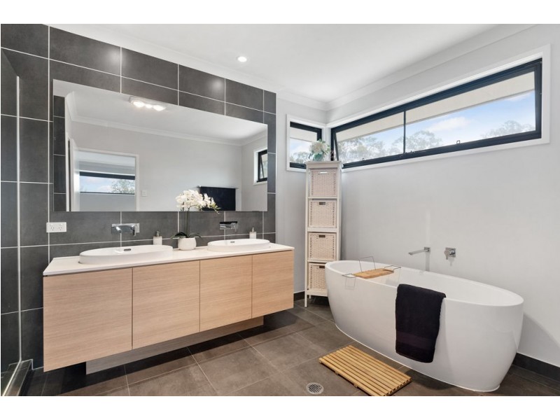 31 Stay Street, Ferny Grove QLD 4055