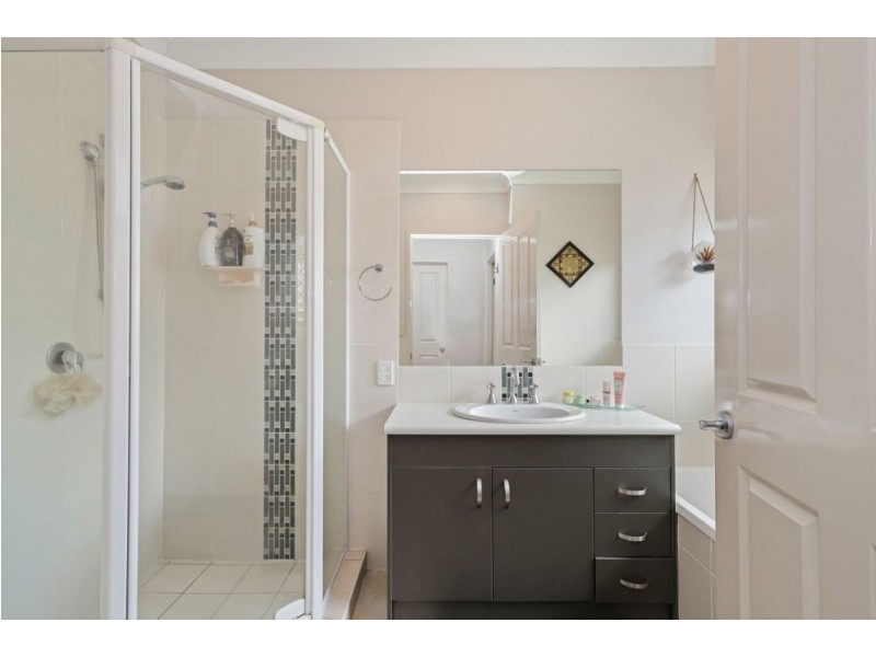 3 Lawler Street, Chermside QLD 4032