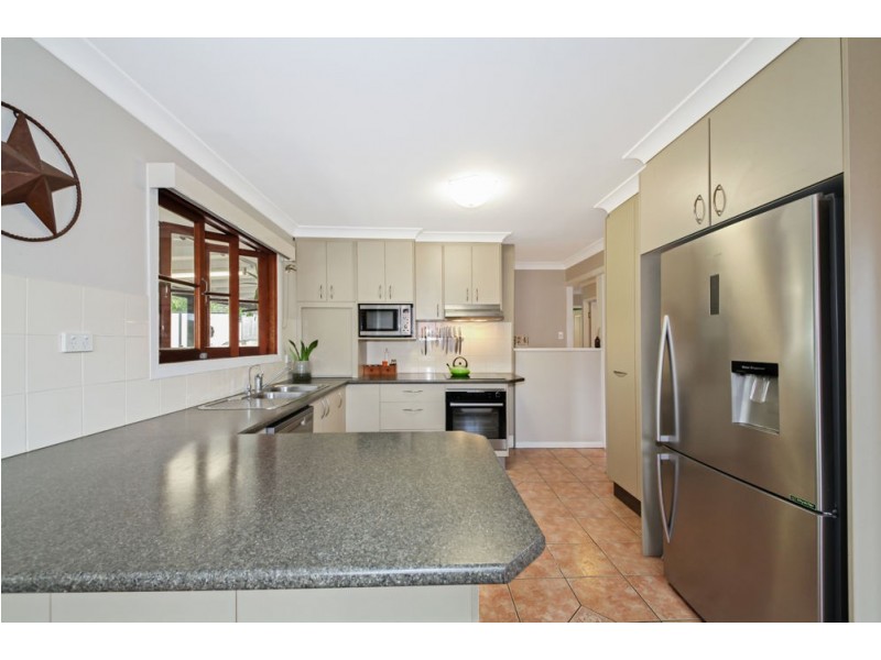 146 Trouts Road, Stafford Heights QLD 4053