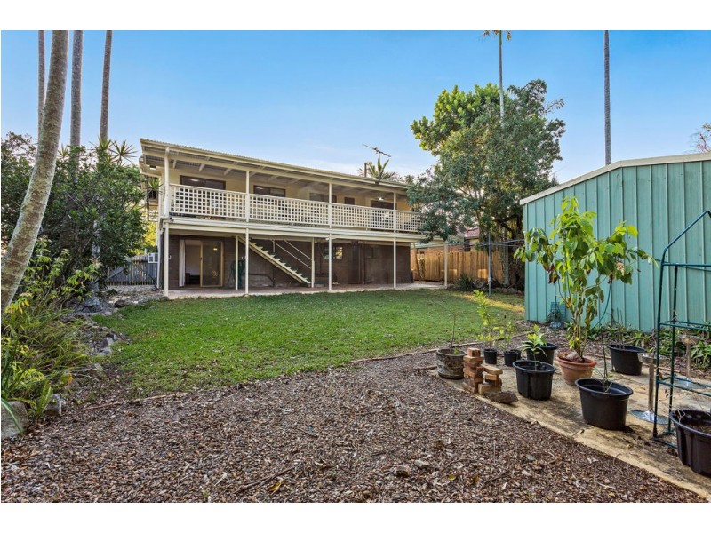 15 Rinavore Street, Ferny Grove QLD 4055