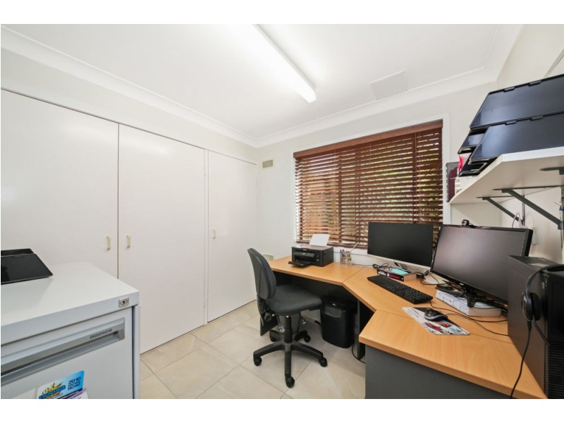 8 Lily Street, Everton Hills QLD 4053