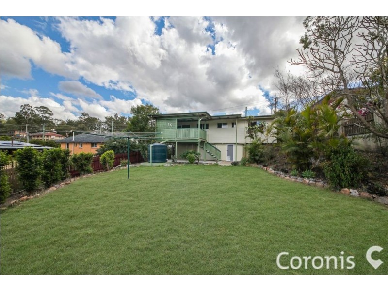 175 Patricks Road, Ferny Hills QLD 4055