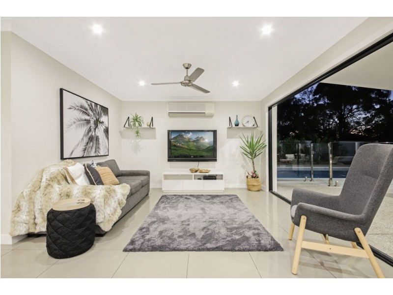 6 Bassey Street, Mcdowall QLD 4053