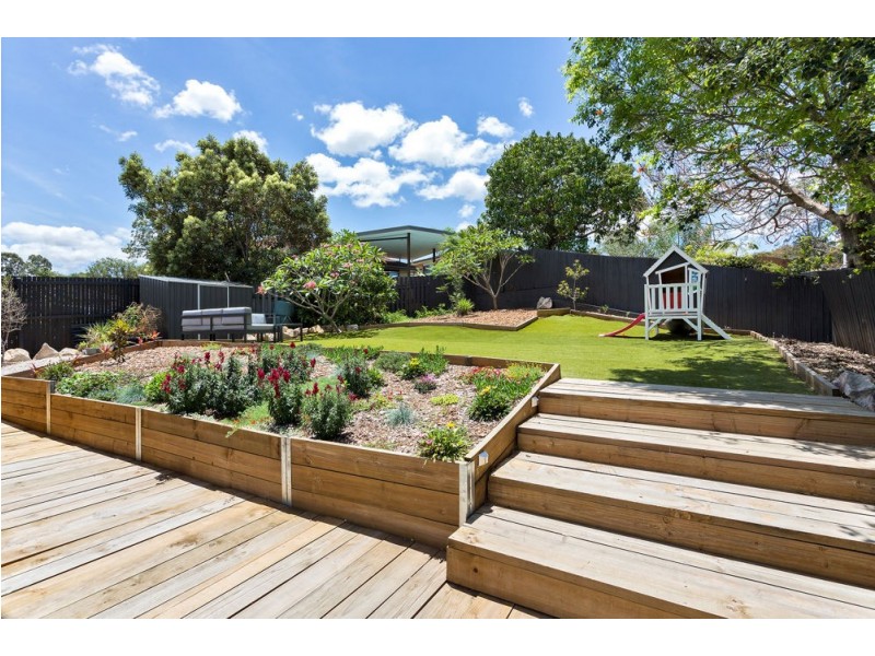 5 Mawarra Crescent, Ferny Hills QLD 4055