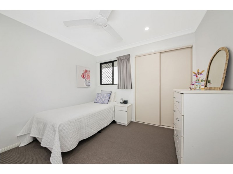 12 Snow Wood Drive, Eatons Hill QLD 4037