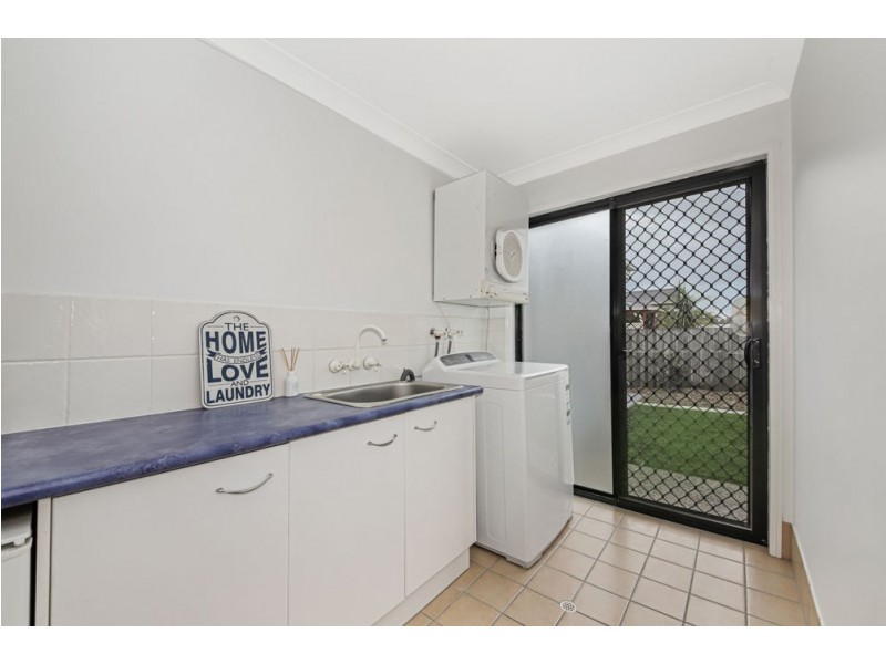 12 Snow Wood Drive, Eatons Hill QLD 4037