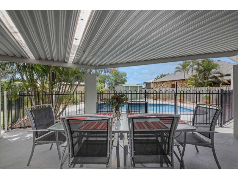 12 Snow Wood Drive, Eatons Hill QLD 4037