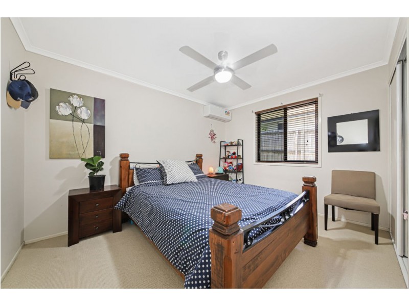 19 Franzin Drive, Cashmere QLD 4500