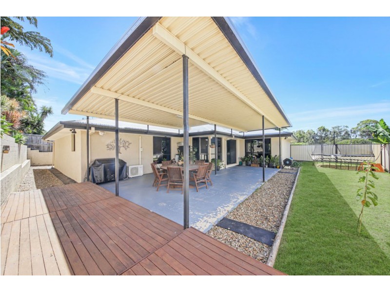 19 Franzin Drive, Cashmere QLD 4500