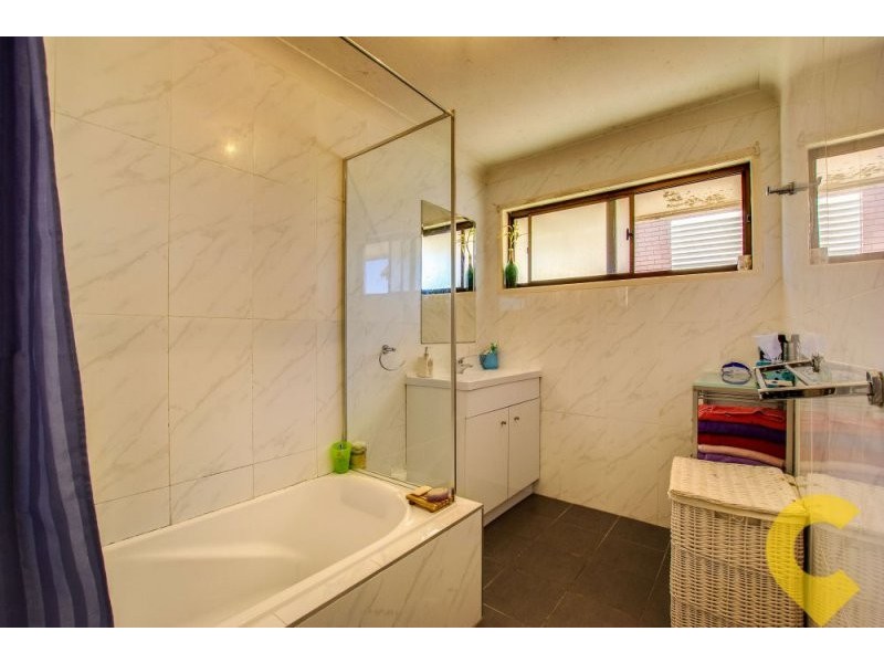 16 Voigt Street, Mcdowall QLD 4053