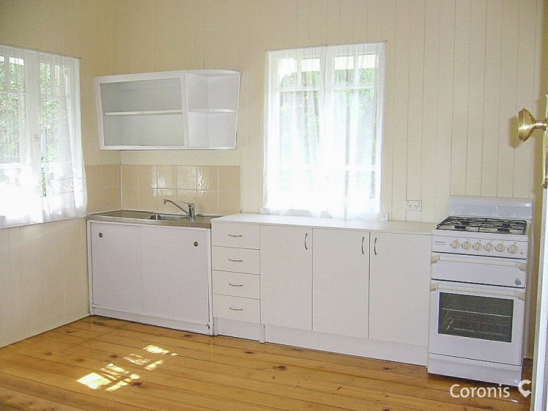 14 Terang Street, Newmarket QLD 4051