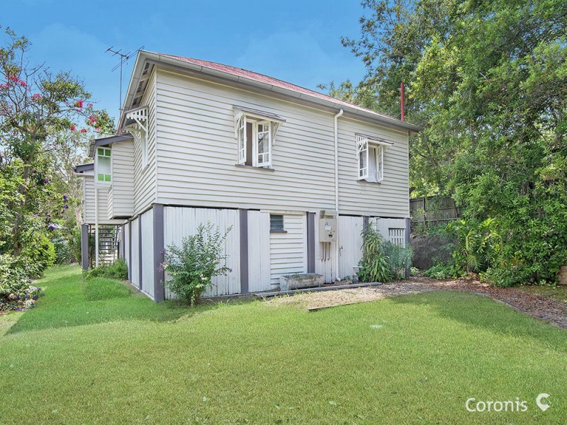 14 Terang Street, Newmarket QLD 4051