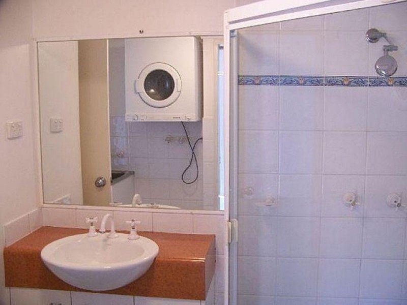 18/89 Scott Road, Herston QLD 4006