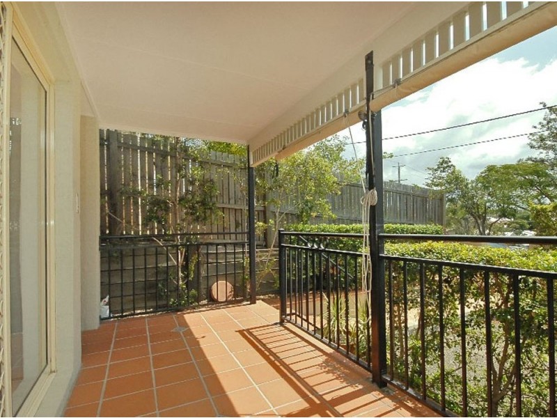 2/45 Wickham Street, Newmarket QLD 4051