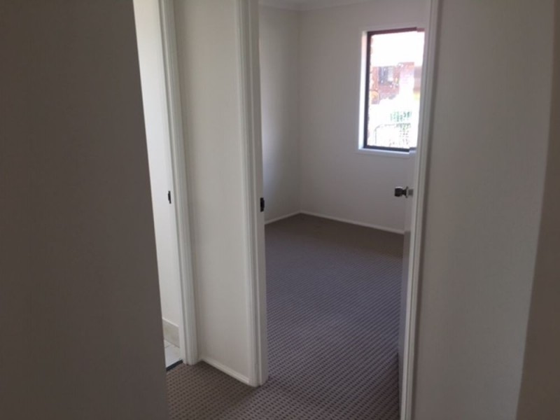 11 Fairway Place, Banyo QLD 4014