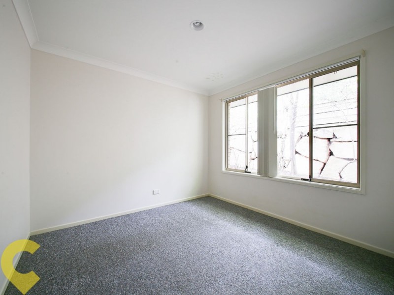 1 Caswell Place, Arana Hills QLD 4054