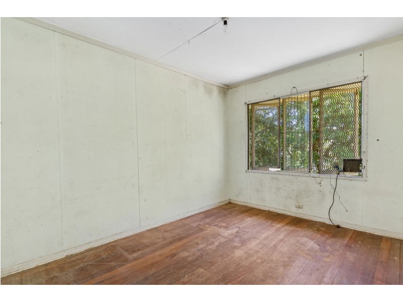 82 Patricks Road, Arana Hills QLD 4054