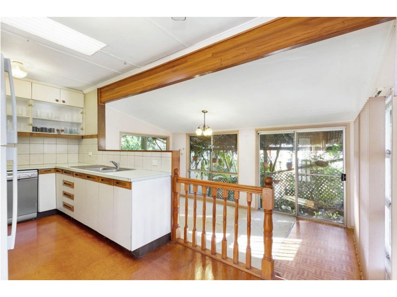 32 Eveleigh Street, Arana Hills QLD 4054