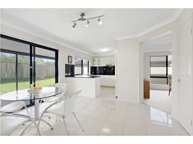 54 Elliot Street, Carseldine QLD 4034