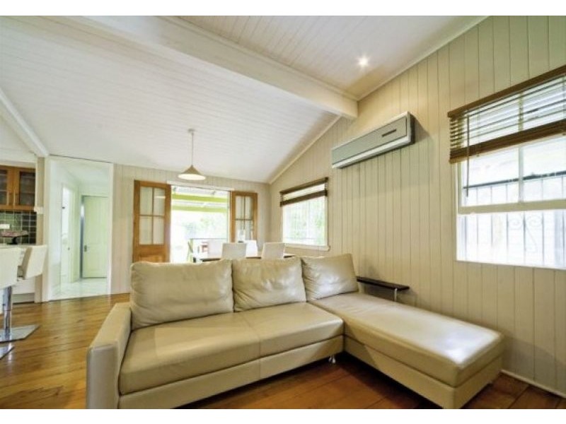 7 Jack Street, Gordon Park QLD 4031