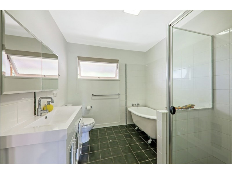 59 Ferny Way, Ferny Hills QLD 4055