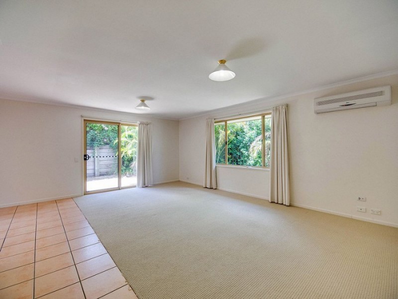 7 Benton Close, The Gap QLD 4061