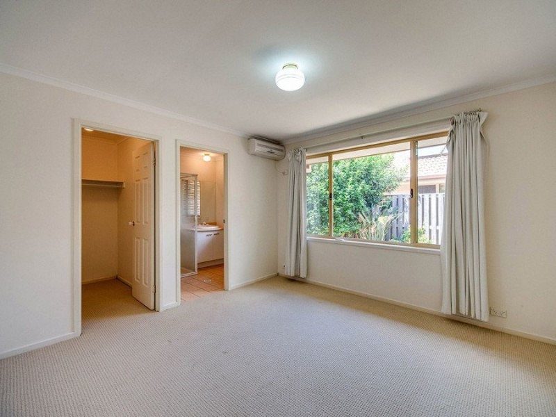 7 Benton Close, The Gap QLD 4061