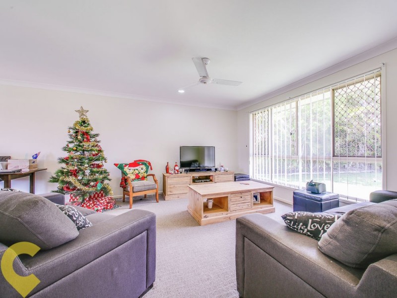 10 Charolais Crescent, Upper Kedron QLD 4055