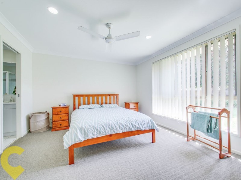 10 Charolais Crescent, Upper Kedron QLD 4055