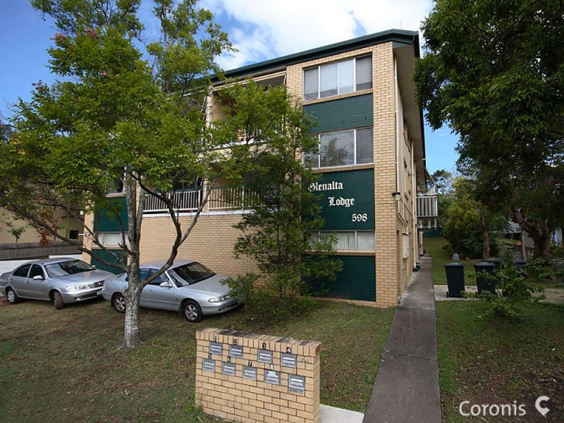 2/598 South Pine Road, Everton Park QLD 4053