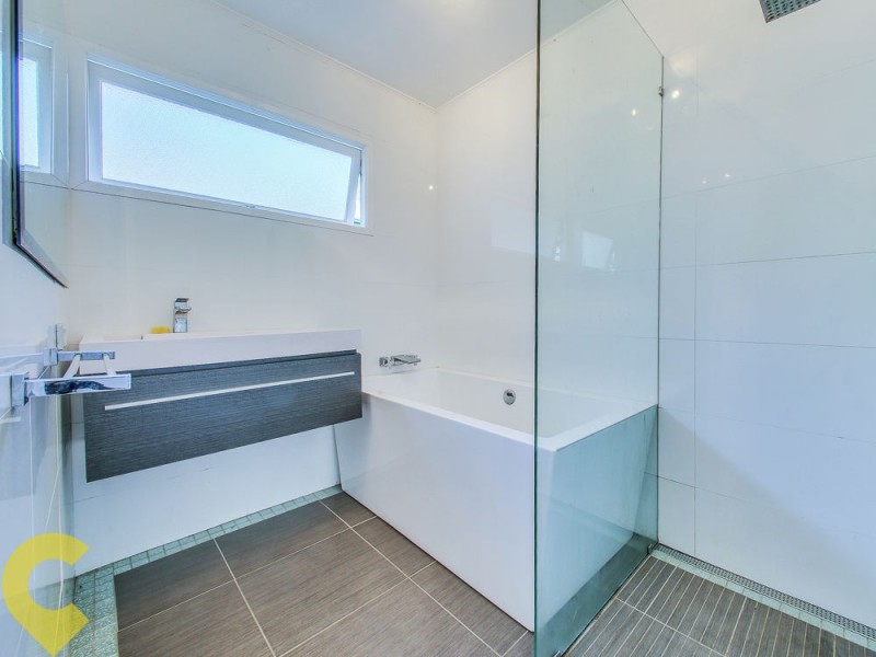 132 Patricks Road, Arana Hills QLD 4054