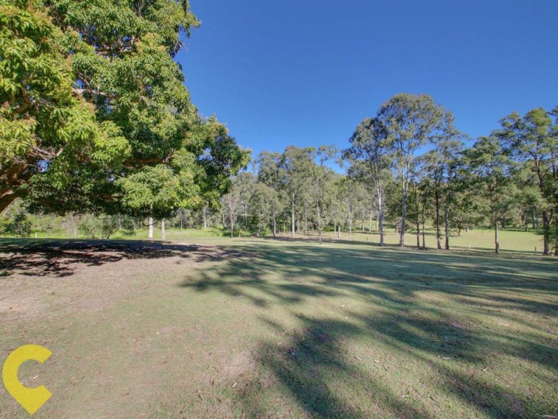 Camp Mountain QLD 4520