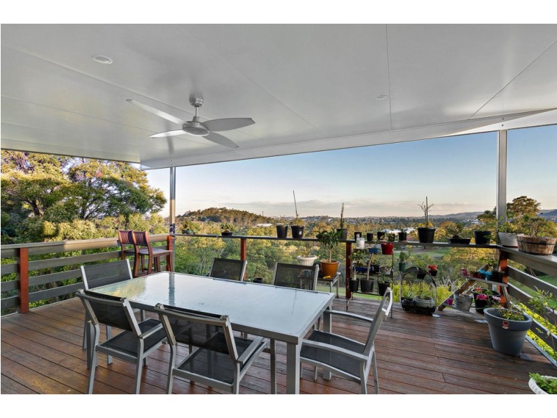 22 McAdam Street, Everton Park QLD 4053