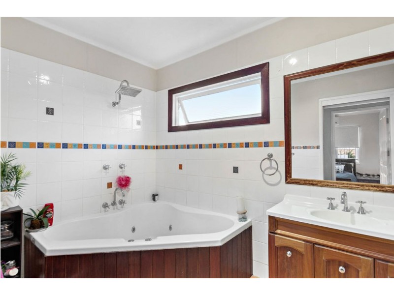 22 McAdam Street, Everton Park QLD 4053