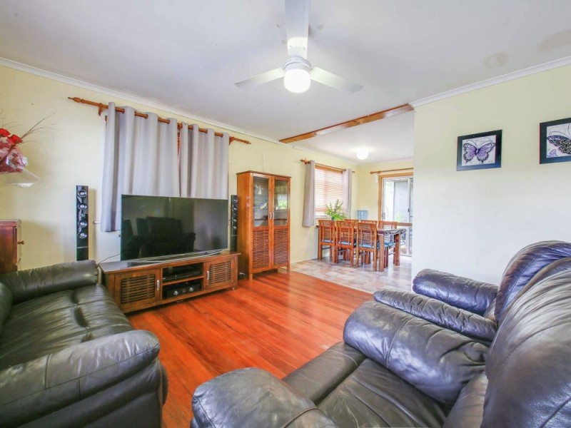 32 Cobbity Crescent, Arana Hills QLD 4054