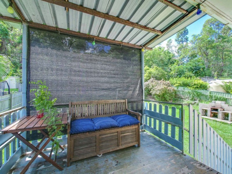 32 Cobbity Crescent, Arana Hills QLD 4054