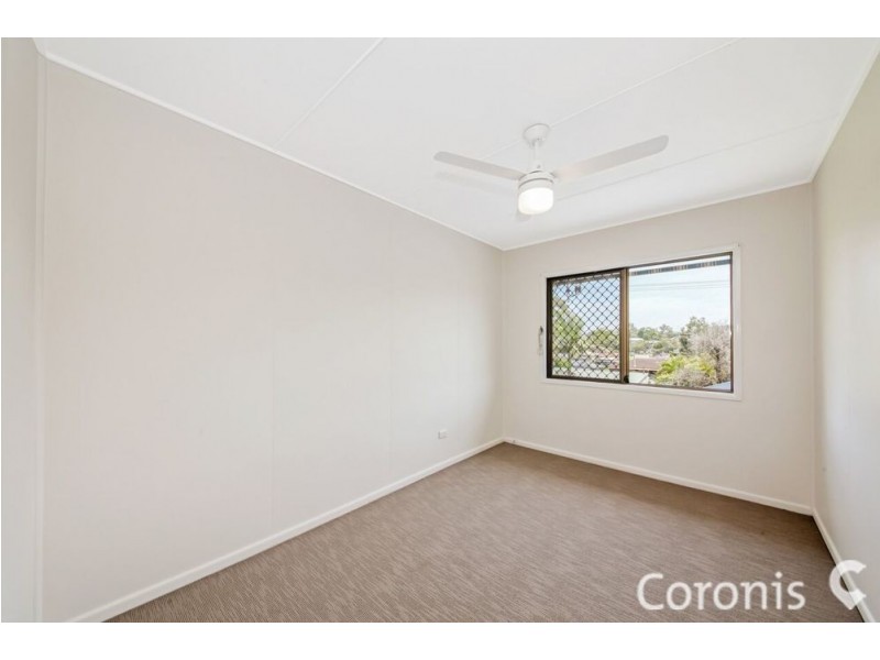 19 Derrima Crescent, Ferny Hills QLD 4055