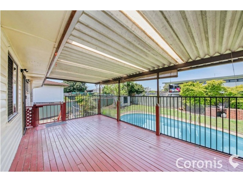 19 Derrima Crescent, Ferny Hills QLD 4055