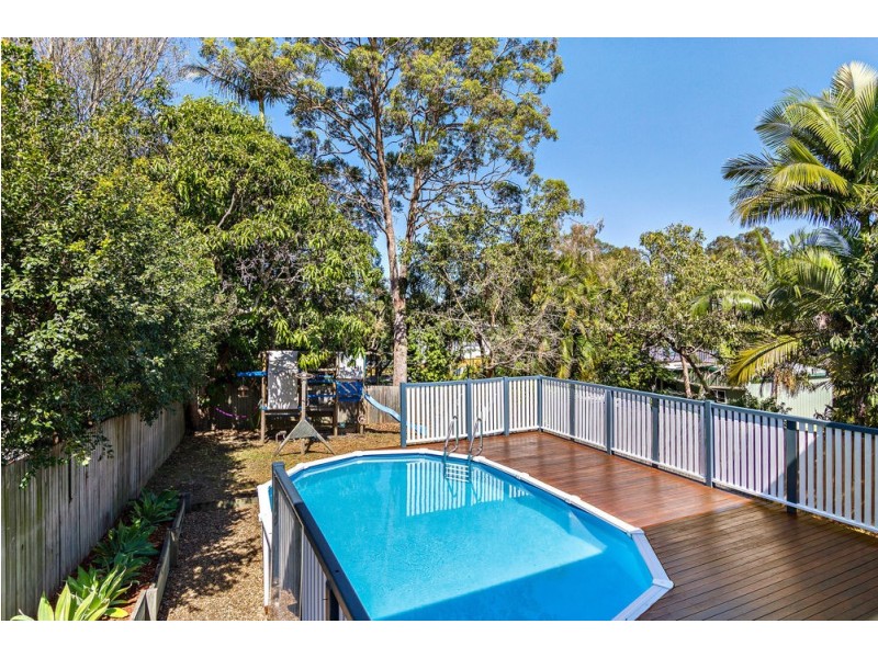 4 Onslow Street, Arana Hills QLD 4054