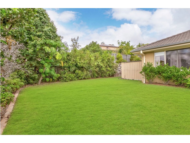 8 Prospect Place, Upper Kedron QLD 4055
