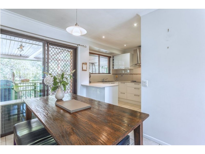 5 Leonarda Drive, Arana Hills QLD 4054