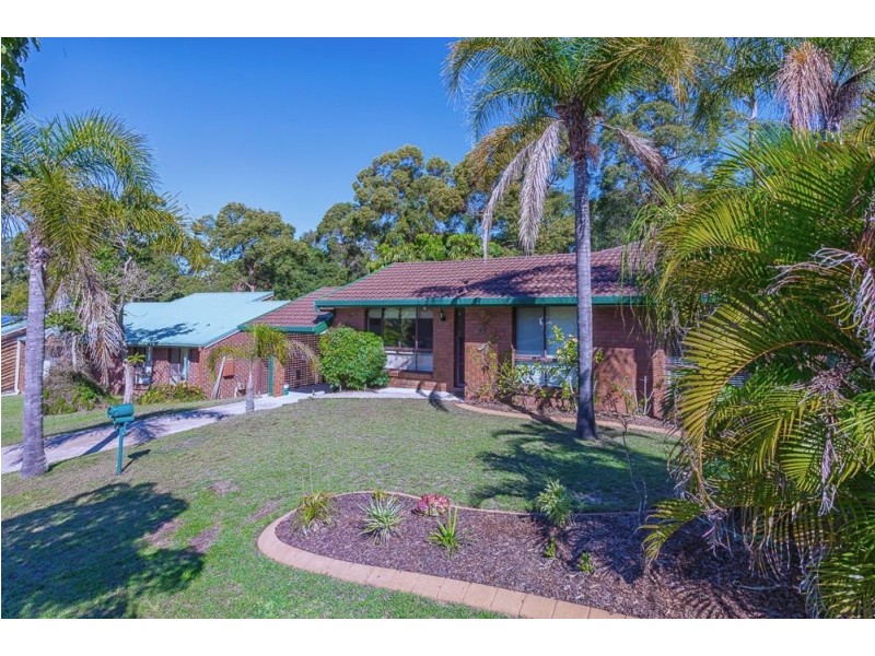 5 Leonarda Drive, Arana Hills QLD 4054