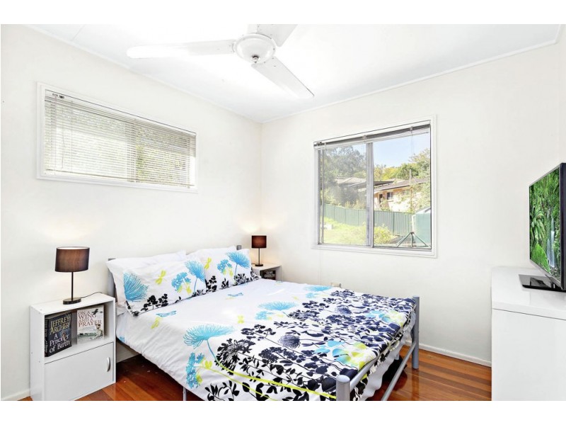 2 Keperra Court, Arana Hills QLD 4054