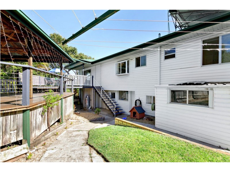 2 Keperra Court, Arana Hills QLD 4054