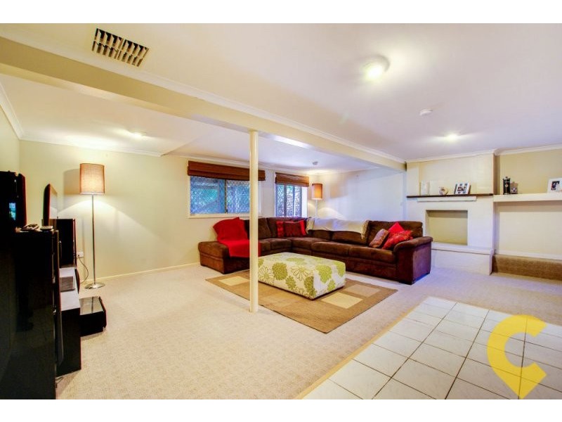 14 Leslie St, Arana Hills QLD 4054