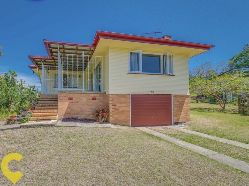 102 Minto Crescent, Arana Hills QLD 4054
