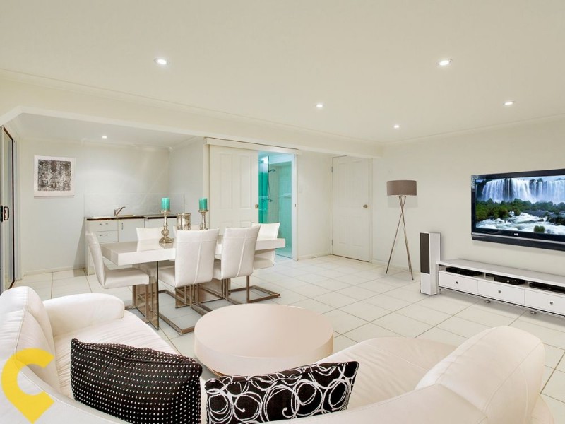 13 Casita Court, Arana Hills QLD 4054